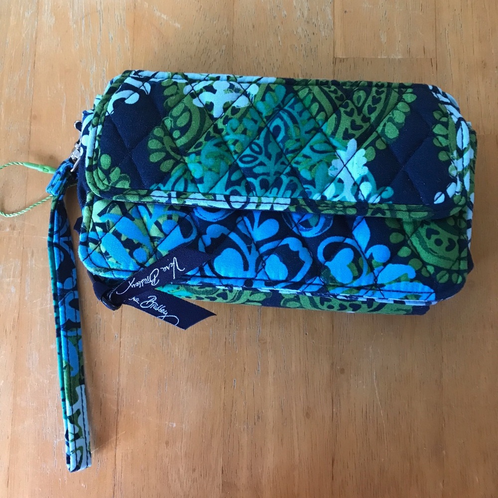 Brand new!!! Vera Bradley blue wristlet